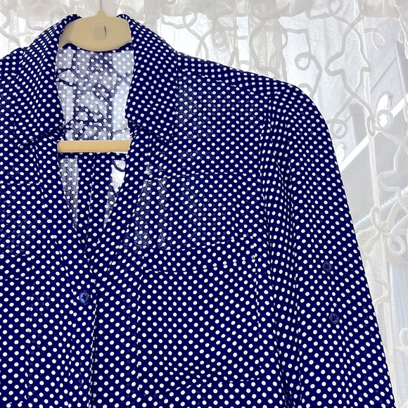 EXPRESS White & Navy Buttoned Blouse - Picture 3 of 5